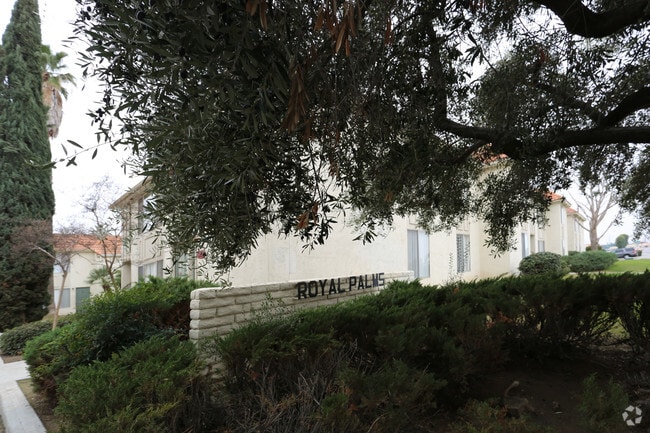 Photo - Royal Palm Apartment