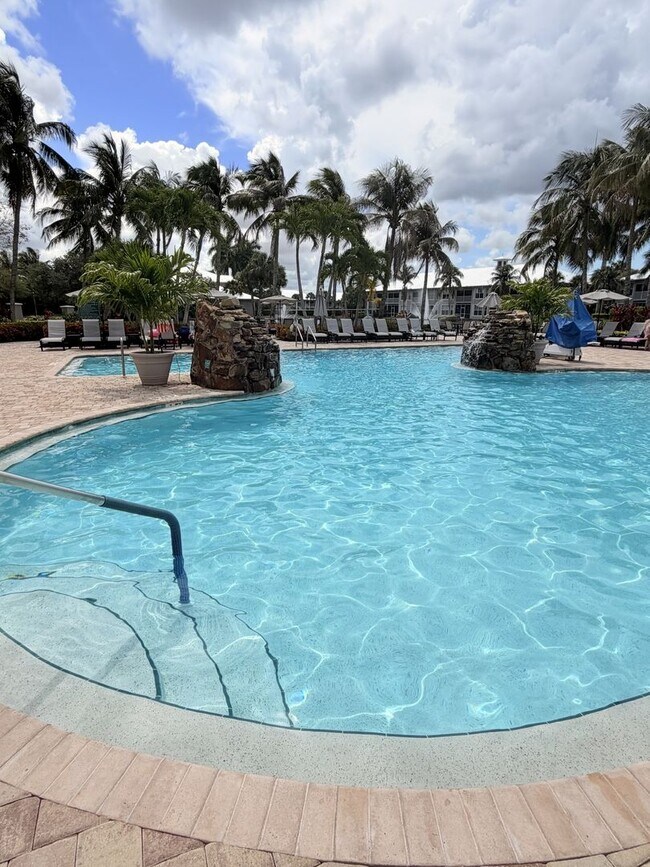 Photo - Luxury Fully-Furnished Villa with Golf Access | Annual Rental In Greenlinks at Lely