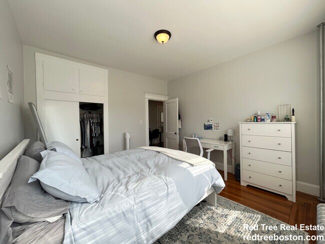 Photo - 93 E Brookline St Unit 1