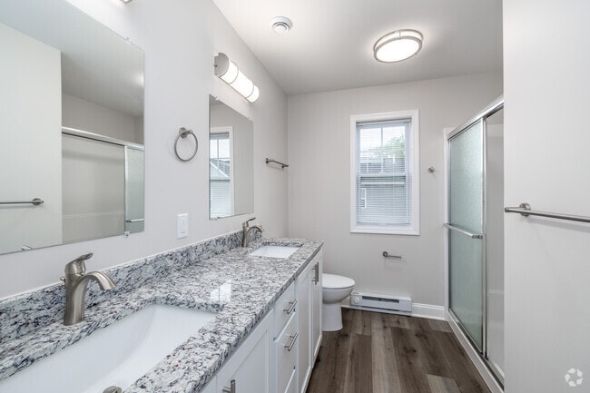 Naples 3BR, 2.5BA - 1,378SF - Primary Bathroom - Marion Gardens Townhomes