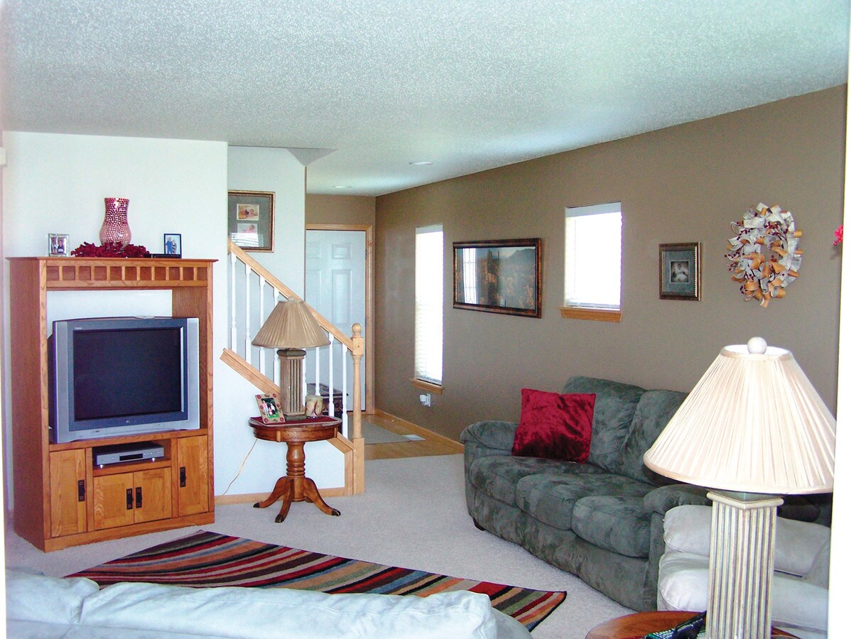 Photo - Creekside Townhomes