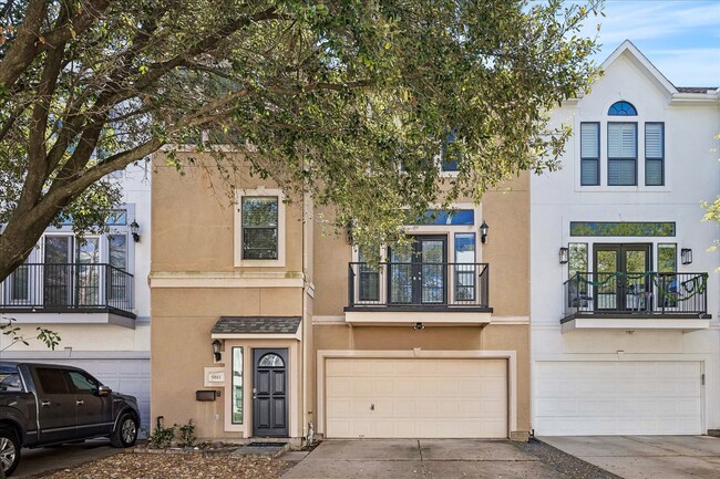 Building Photo - 5811 Maxie St