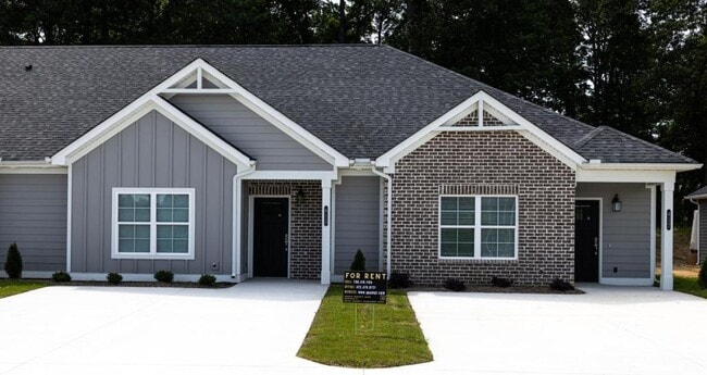 Photo - 417 Minnis Rd