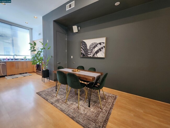 Photo - 45 Iron Horse Ln