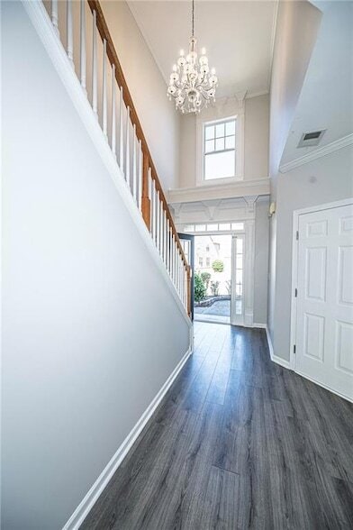 Photo - 5955 Weddington Dr