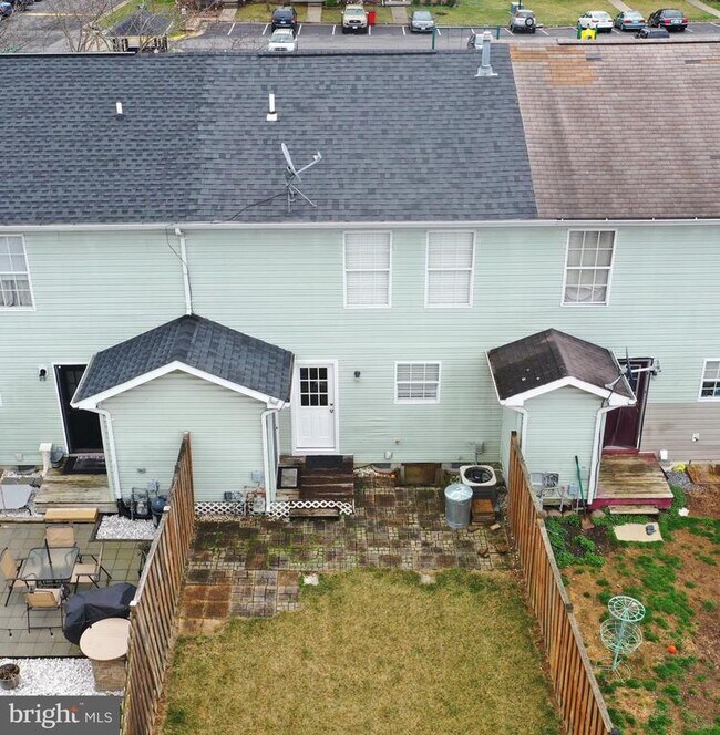 311 Willowbrook Ct
