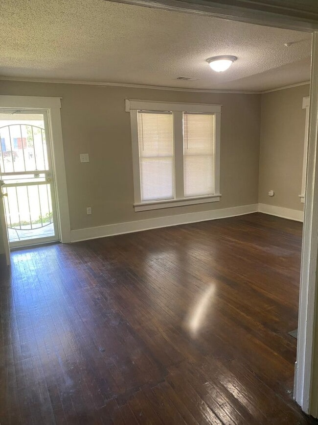 Photo - Spacious 3BR/2BA - Move-In Ready!