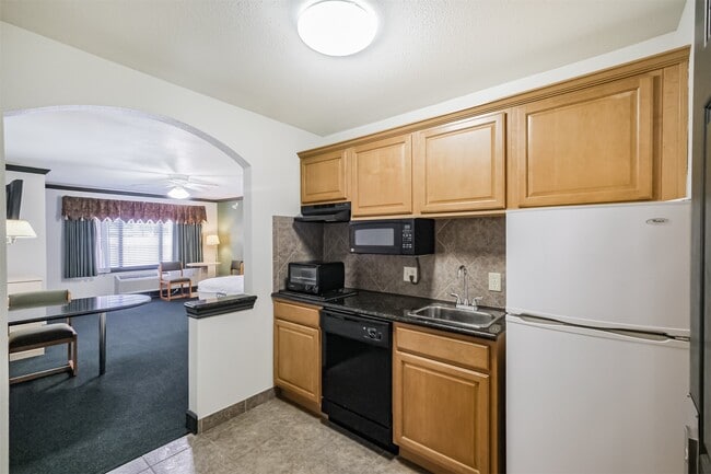 Photo - 1025 Swanson St Unit 211
