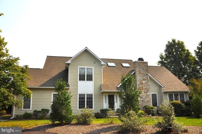 Building Photo - 132 Birkdale Dr Rental