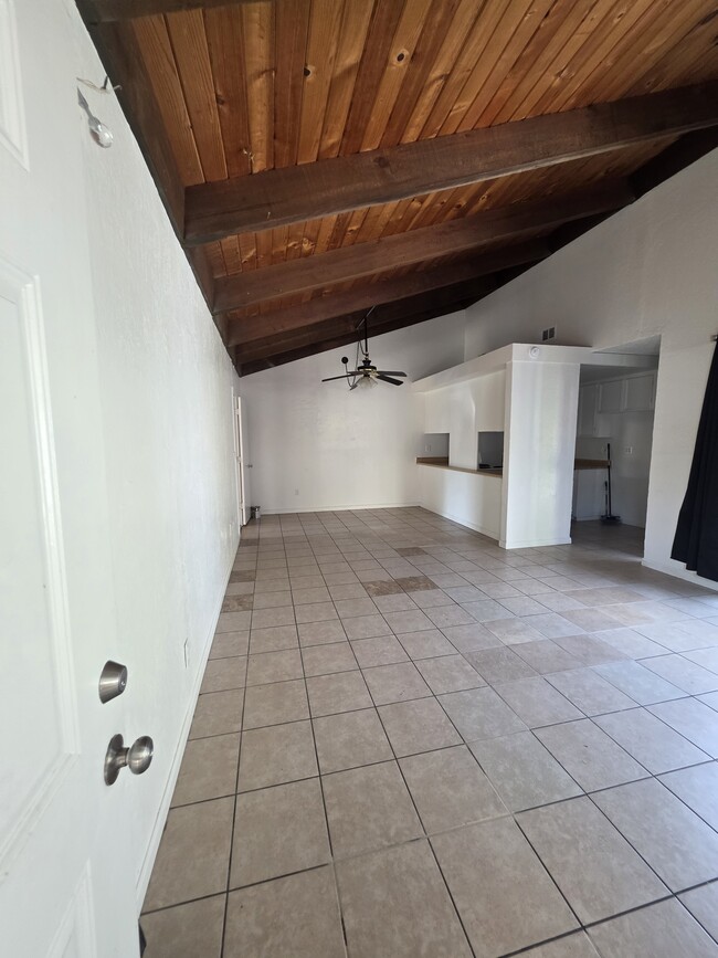 Photo - 7124 Kelley Dr