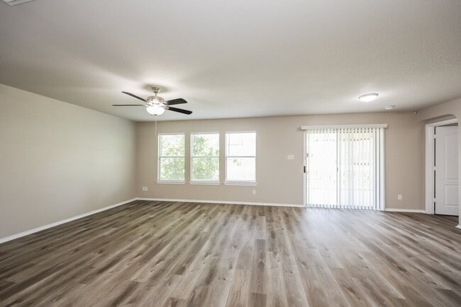 Photo - 13510 Sundance Scape