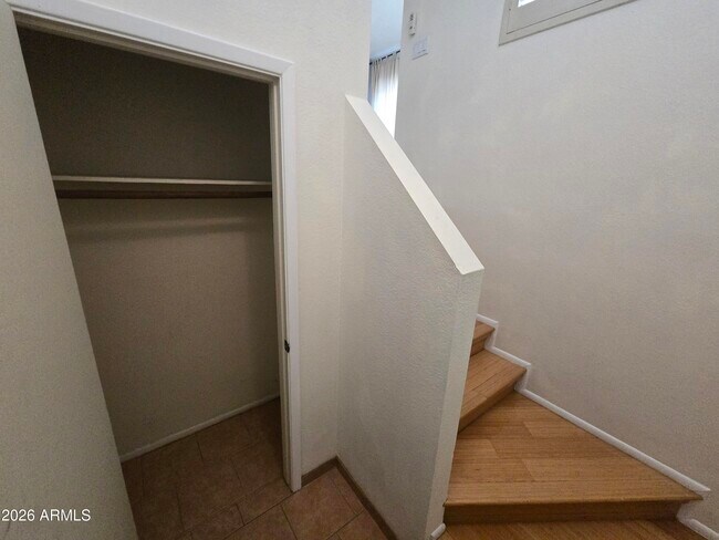 Photo - 925 N College Ave