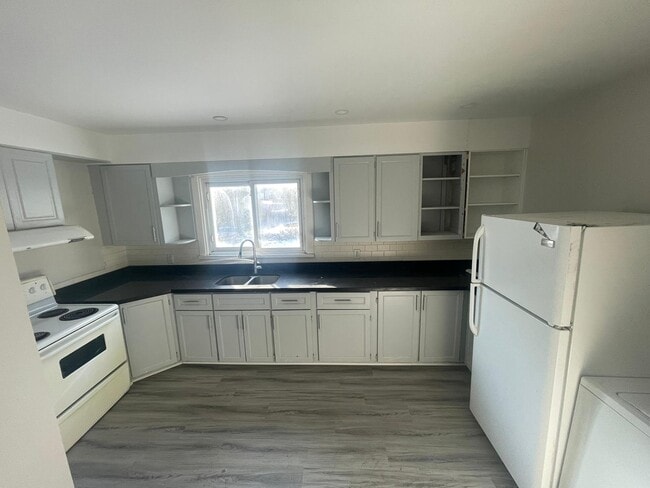 Photo - 10 McCowan Rd Unité 1