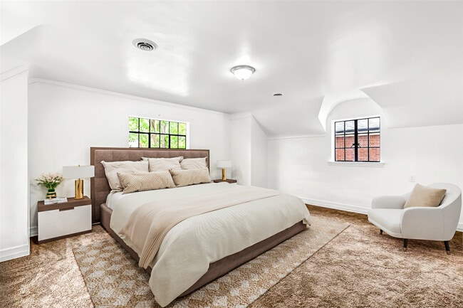 Photo - 19510 Stratford Rd