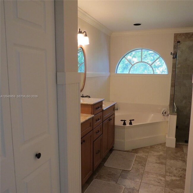 Photo - 542 N Cypress Dr