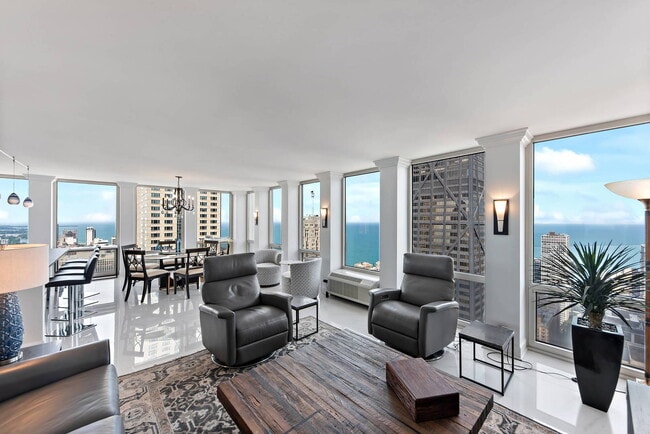 Photo - 111 E Chestnut St Unit 53A