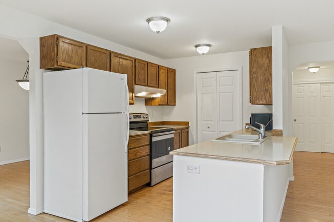 Photo - 4219 212th Ave NE