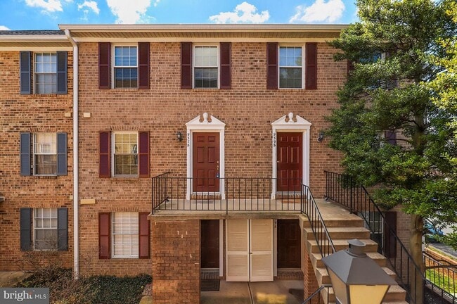 Photo - 937 S Rolfe St Unidad B - S Rolfe St Rental