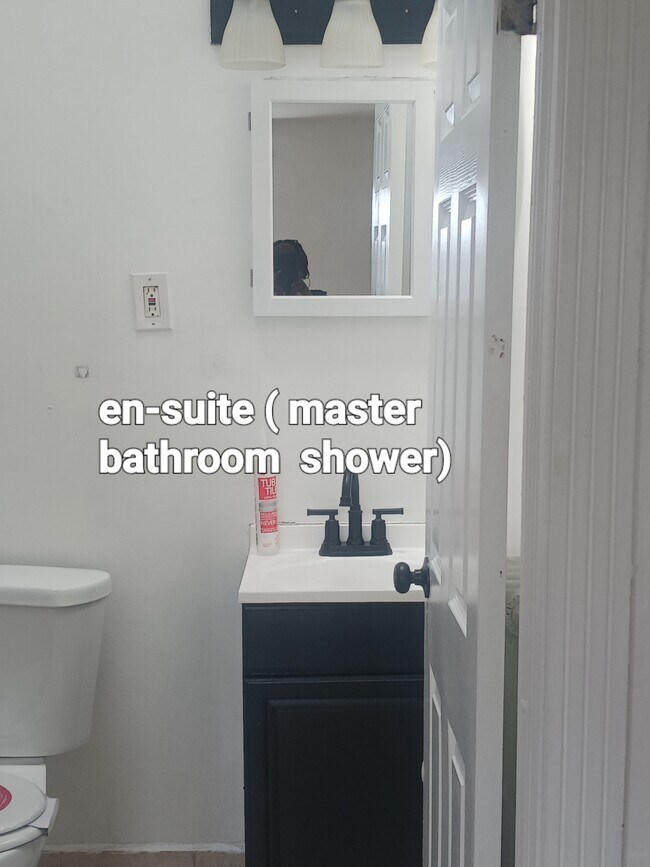 Photo - 77th Ave House