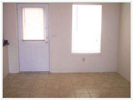 Photo - 775 W 3rd N St