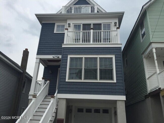 14 New St