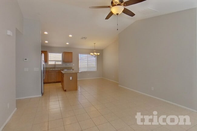 Photo - 39964 W Sanders Way