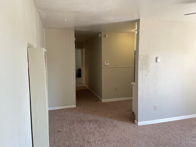 Photo - Cute & Cozy Two Bedroom Close to Clapp Park!