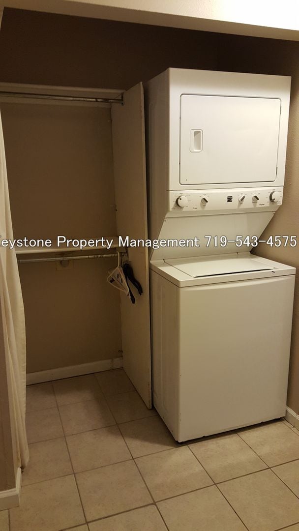 Photo - 905-905 N Greenwood St Unit 901