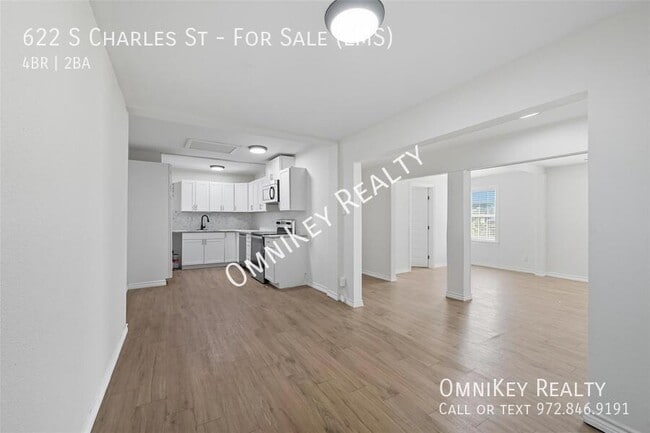 Photo - 622 S Charles St Unidad For Sale (LMS)