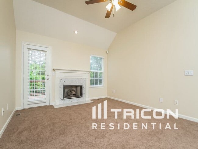 Photo - 3204 W Yorkshire Ct