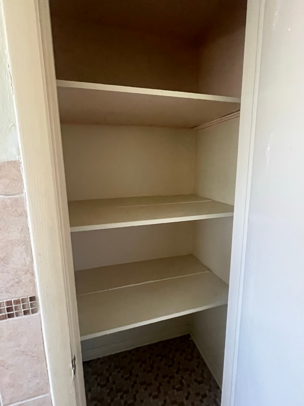 Photo - 2435 W 123rd St Unidad 1-East