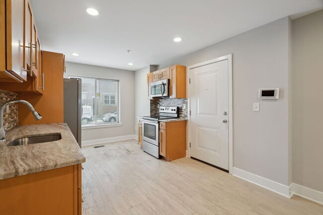 Photo - 2522 Federal St Unit 1