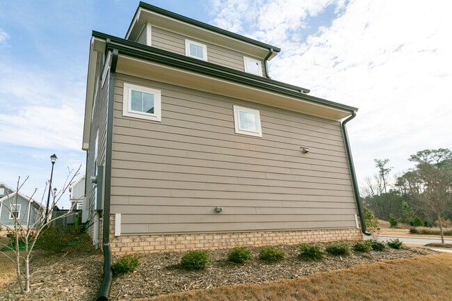 Photo - Beautiful 3 Bed/2.5 bath cottage in Chatham Park Available early September