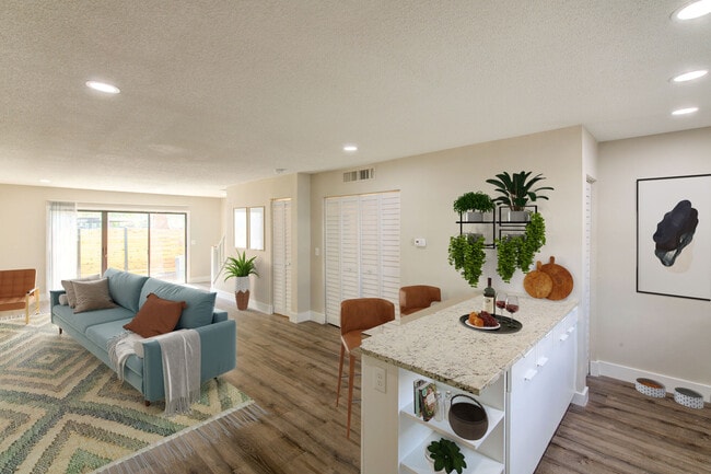 2BD, 2BA - 1,232SF - Living Room