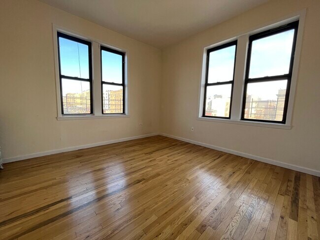 Photo - 600 W 187th St Unidad 54