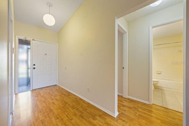 Photo - 4071 Shoreside Cir