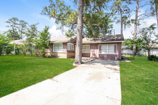Building Photo - 11235 Lemond Dr