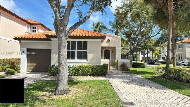 Photo - 8337 NW 142nd St