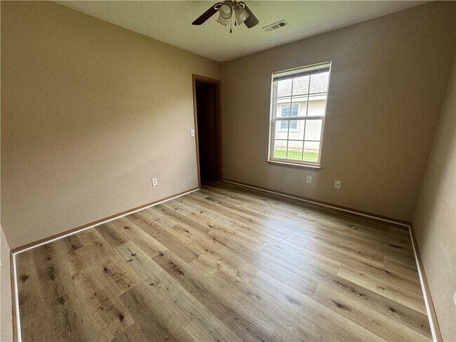 Photo - 1302 N 22nd St