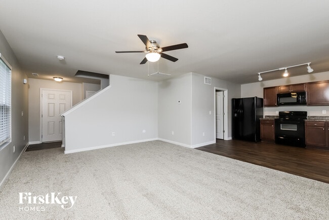 Photo - 179 Bedrock Ct