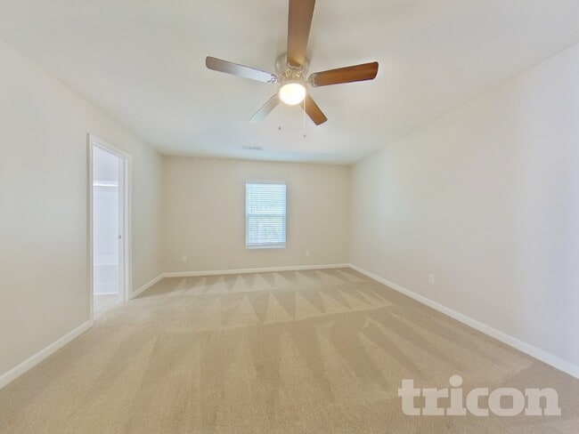 Photo - 341 Freeman Cir