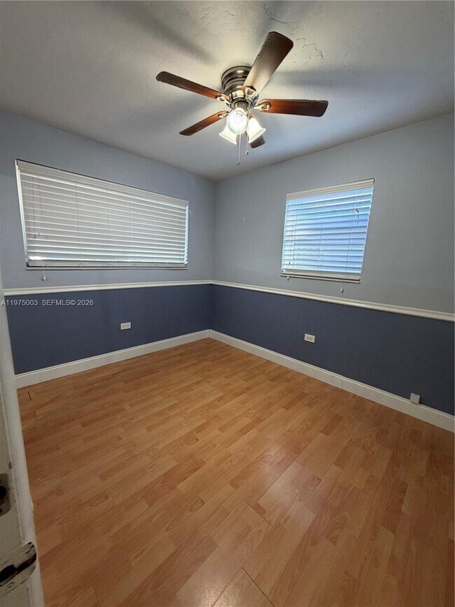 Photo - 2655 Island Dr