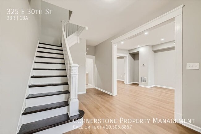 Photo - 325 E 30th St