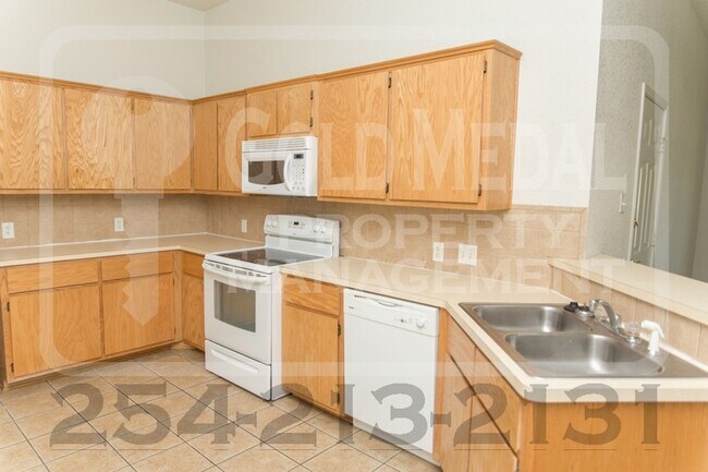 Photo - 208 Dale Earnhardt Dr Unidad B