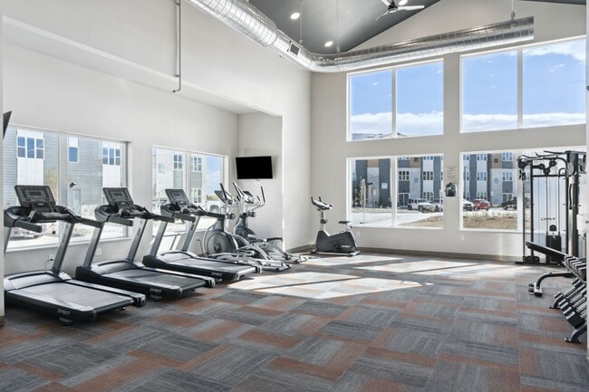 Photo - Mural Apartments