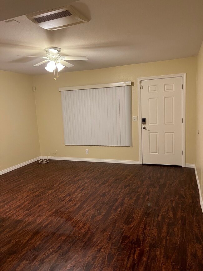 Photo - 3024 E Carey Ave Unit 1