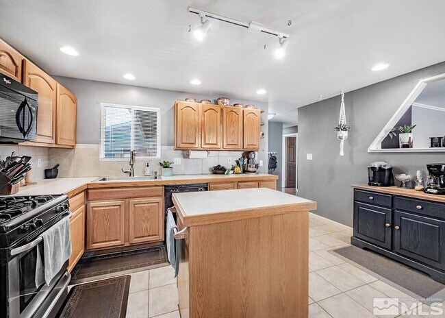 Photo - Immaculate Sparks Beauty