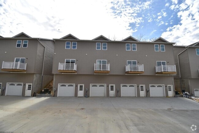 Building Photo - 721 Monopoly Way Rental