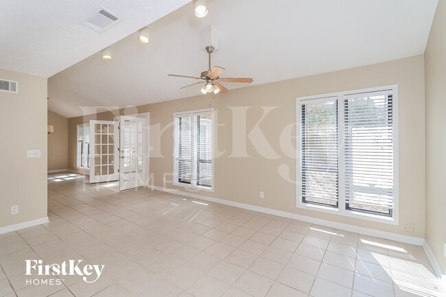 Photo - 2845 Forest Wood Dr