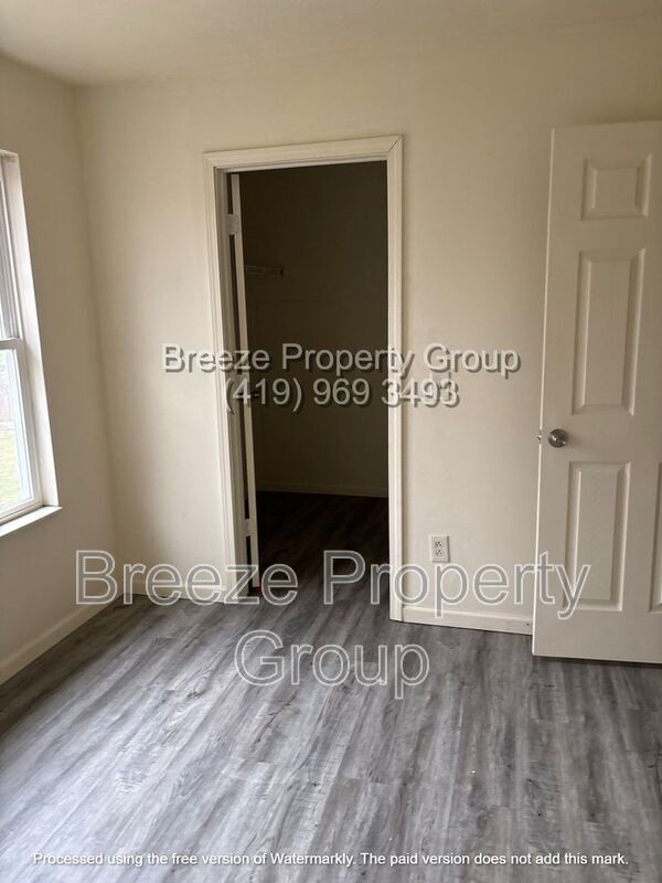 Photo - 434 Chicago Ave